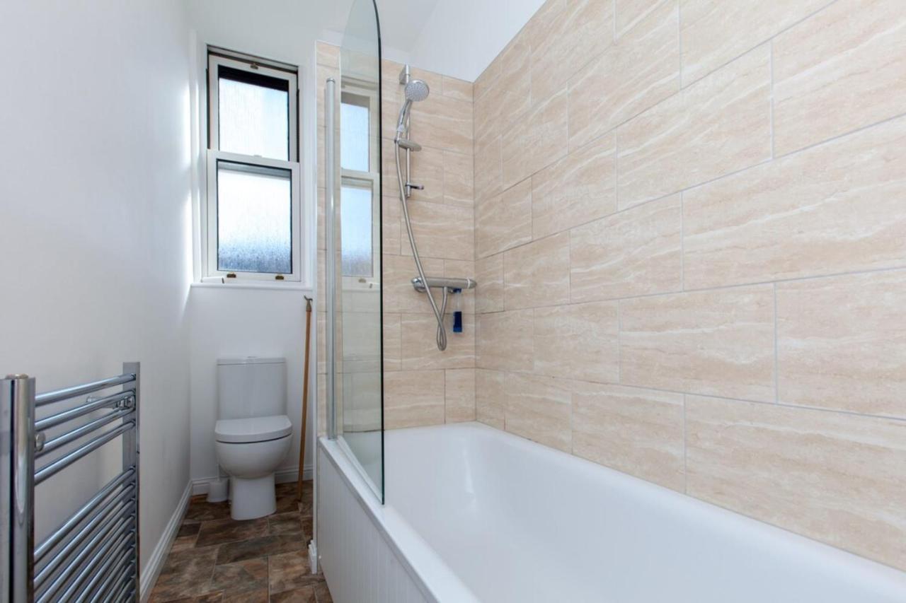 Spacious And Bright Polworth Flat Edinburgh Exterior photo